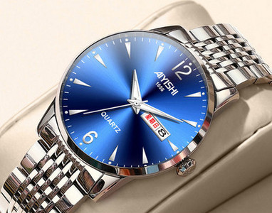 Veekindel meeste käekell helendavate näpunäidetega