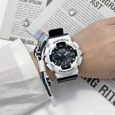 Vandeniui atsparus laikrodis tinka tiek vyrams, tiek moterims