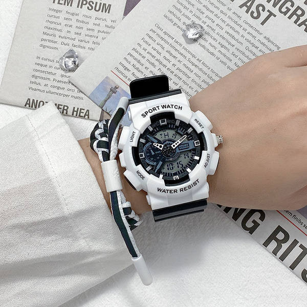 Vandeniui atsparus laikrodis tinka tiek vyrams, tiek moterims