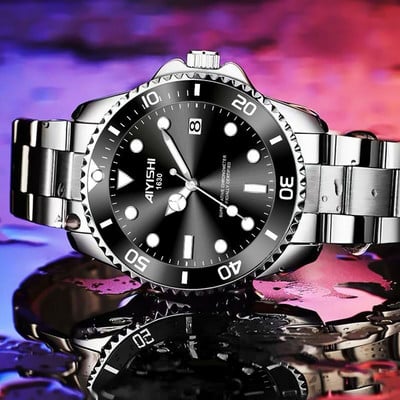 Kelių spalvų modernus vyriškas laikrodis su metaline apyranke