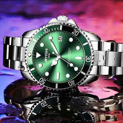 Kelių spalvų modernus vyriškas laikrodis su metaline apyranke