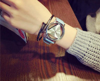 Vyriškas laisvalaikio laikrodis – su odiniu dirželiu