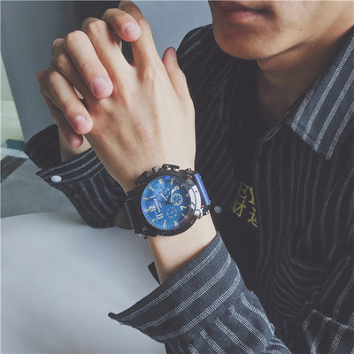 Vyriškas vandeniui atsparus laikrodis