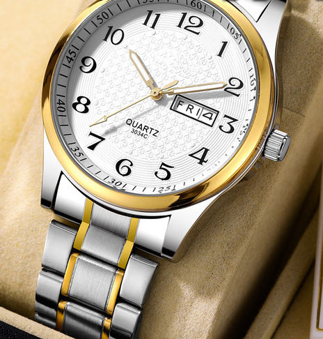 Vandeniui atsparus vyriškas laikrodis su nerūdijančio plieno apyranke