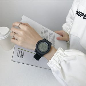 Paprastas vyriškas laikrodis