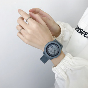 Paprastas vyriškas laikrodis