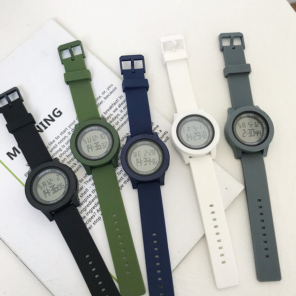 Paprastas vyriškas laikrodis