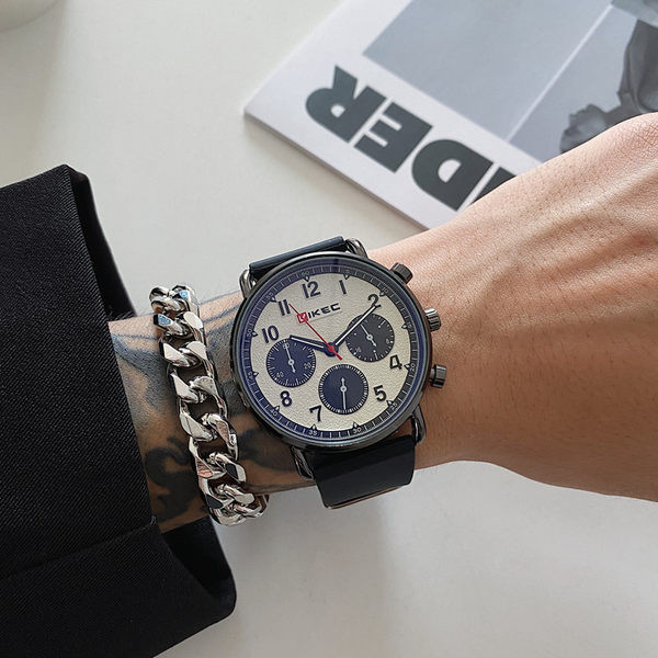 Naujo modelio vyriškas laikrodis - su odiniu dirželiu