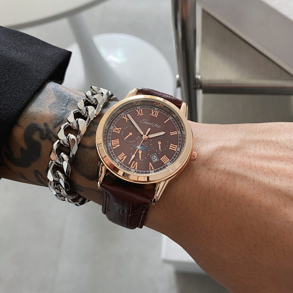 Мъжки ежедневен часовник с кръгъл циферблат и каишка от еко кожа