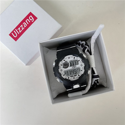 Férfi elektronikus sportóra