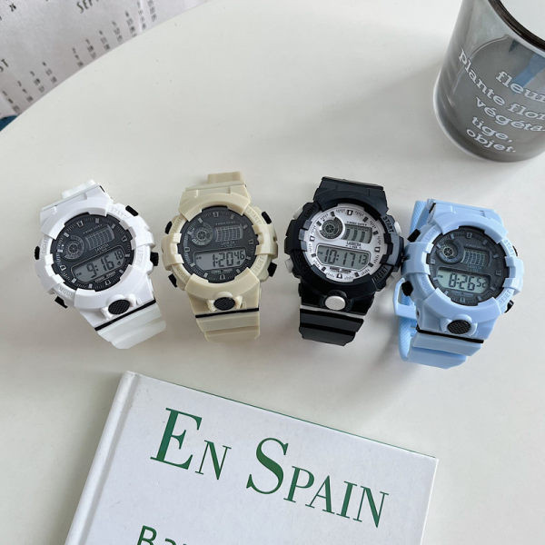 Férfi elektronikus sportóra