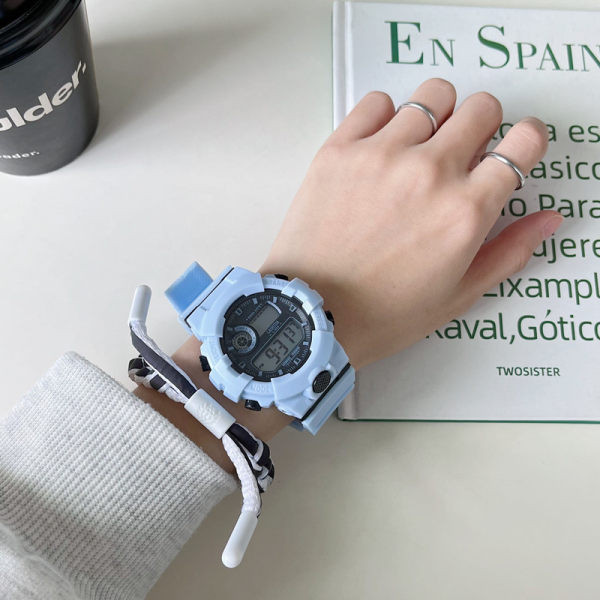 Férfi elektronikus sportóra