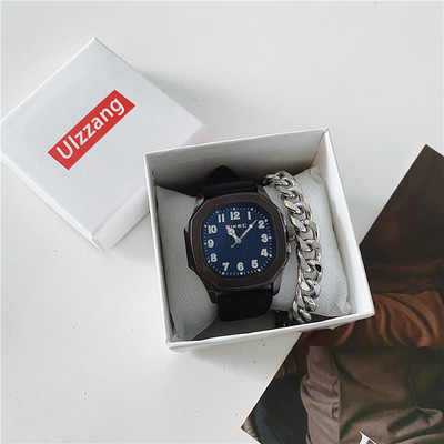 Модерен квадратен мъжки часовник с силиконова каишка