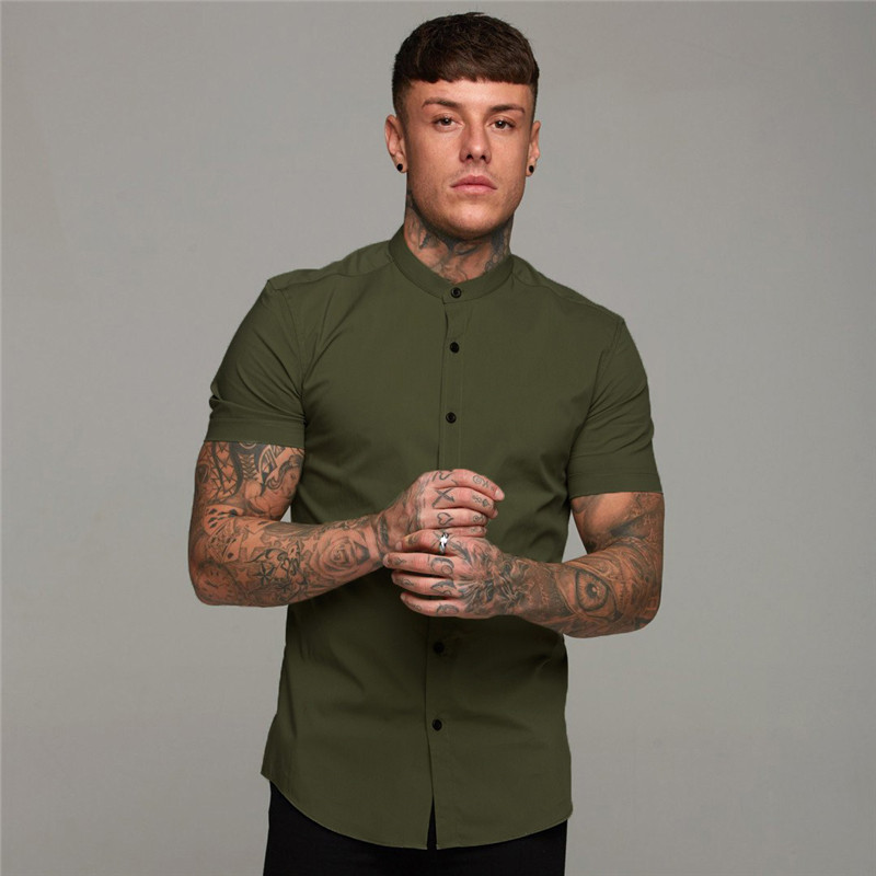 Nauji vasaros vyriški madingi trumpomis rankovėmis solidūs marškiniai Slim Fit vyriški socialinio verslo suknelės marškiniai Gamintojas Vyriški treniruoklių salė, kūno rengybos sportiniai drabužiai