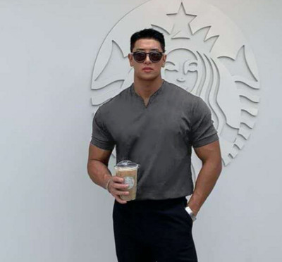 Ležerna majica kratkih rukava Muškarci Gyms Fitness T-shirt Muškarci Trening Vježbanje Pamučne tanke majice Topovi Nova bijela moda Odjeća M-5xl