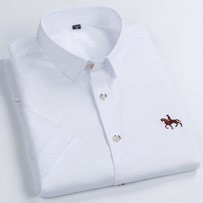 Meeste lühikeste varrukatega särgid Riietus Ühevärvilised Tikandid Chemise Homme Smart Casual Slim Fit Lühikeste varrukatega pluusisärk Uus