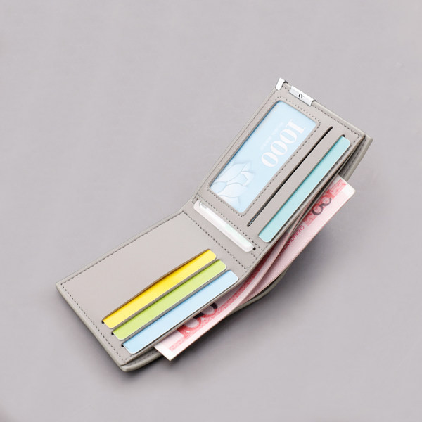 Kis négyzet alakú pénztárca ökobőrből