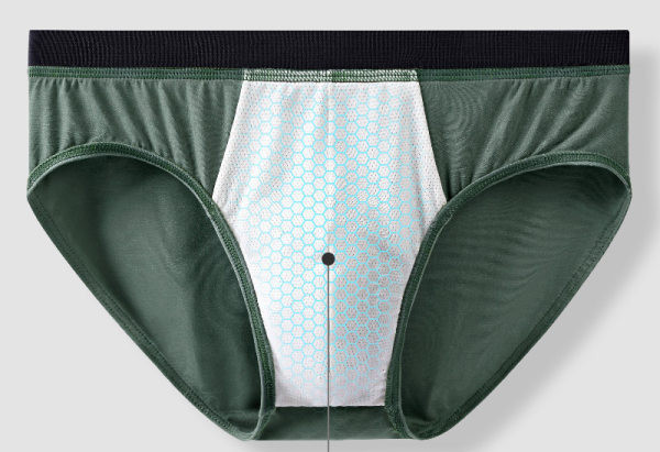 Vyriškos kelnaitės plačiomis tamprėmis – kelių spalvų