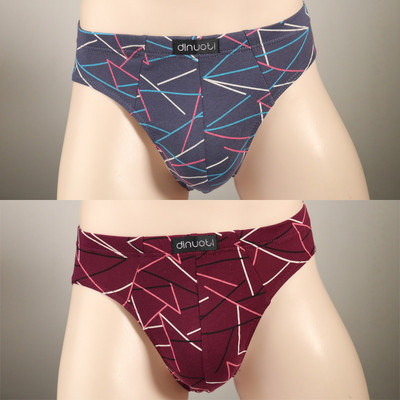 Įvairių spalvų vyriškos laisvalaikio kelnaitės