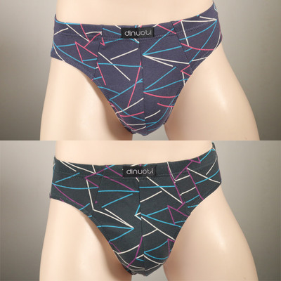 Įvairių spalvų vyriškos laisvalaikio kelnaitės