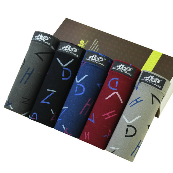 Férfi boxer, logóval - öt darabból álló szett