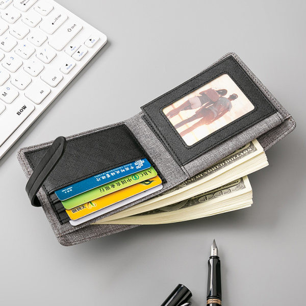 Meeste rahakott kaartide ja arvete jaoks