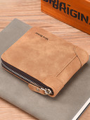 Novčanik od eko kože sa patentnim zatvaračem i natpisom