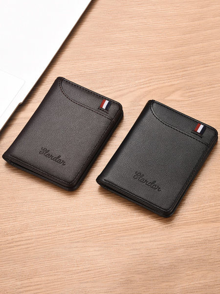 Férfi bőr hitelkártya tok