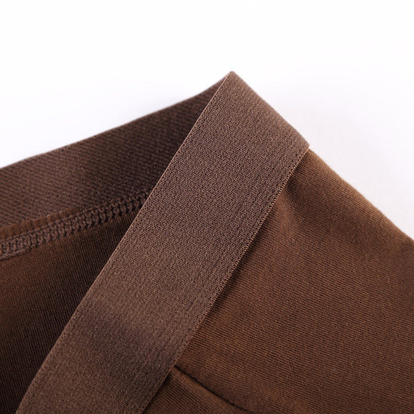 Vyriškos kelnaitės su tamprėmis - švaraus modelio