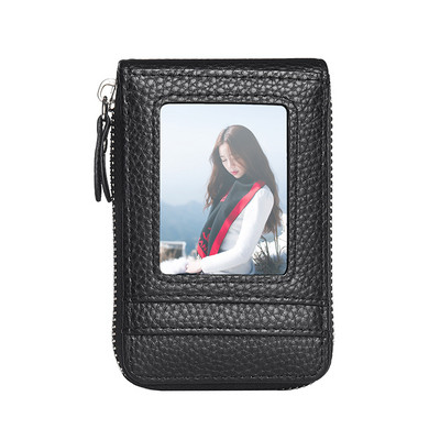 Eko bőrből készült férfi pénztárca irattartókkal