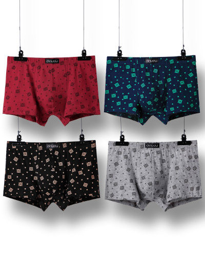 Uus mudel meeste logoga bokserid - neli tükki