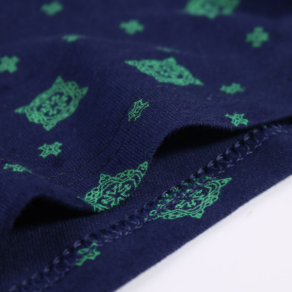 Uus mudel meeste logoga bokserid - neli tükki