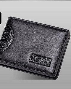 Vyriška piniginė iš dirbtinės odos – tinka kreditinėms kortelėms