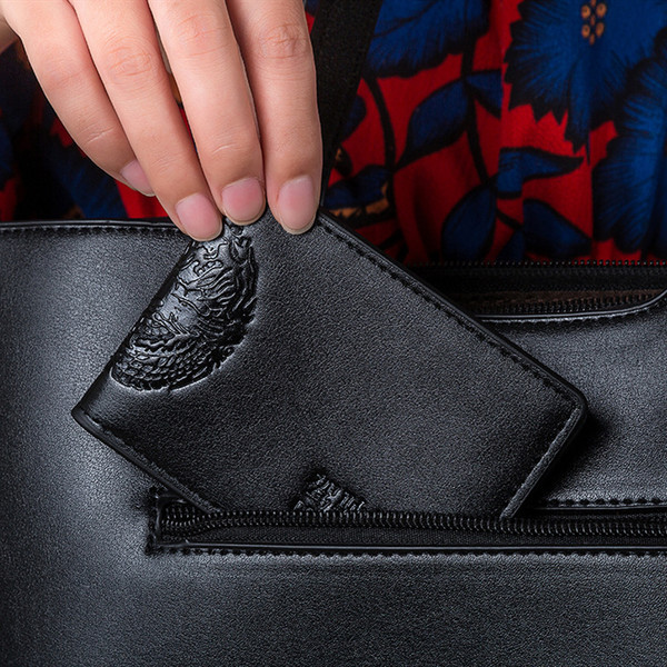 Vyriška piniginė iš dirbtinės odos – tinka kreditinėms kortelėms