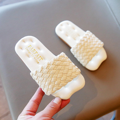 Lányok Szandálok Csúszdák Gyerekek Nyári Strandszandálok Redős Fodorok Princess Sweet Kids Papucs fürdéshez Beltéri úszáshoz kültéri Új