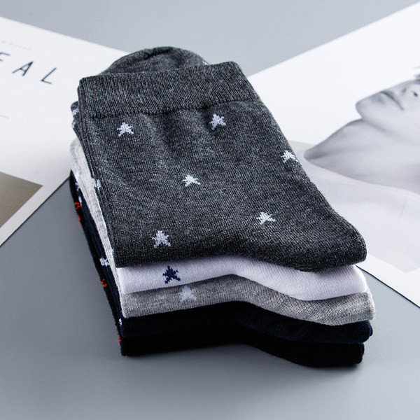 Toamna - iarna sosete barbatesti cu stele