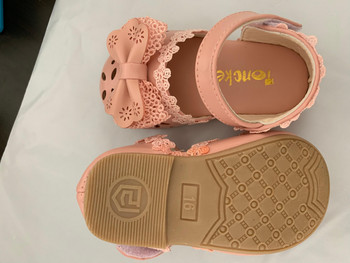Най-новите летни детски обувки 2021 г. Модни кожени сладки детски сандали за момичета Прохождащи бебешки дишащи обувки с панделка