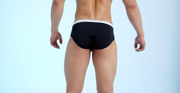 Uus pealdisega meeste püksikute mudel