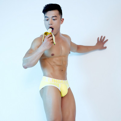 Vyriškos laisvalaikio kelnaitės su užrašais