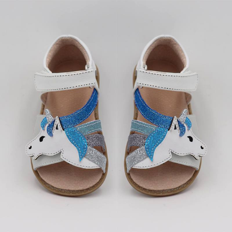 TipsieToes Populiariausių prekės ženklų Vienaragiai Minkšta oda vasarą Nauji Mergaičių Batai Basomis Vaikams Sandalai Kūdikiams 1–12 metų