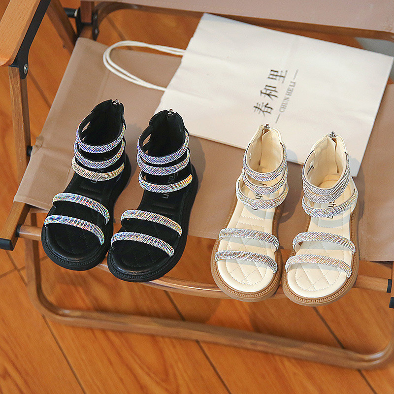 2022 nyár új gyerekszandál lányok hercegnő strassz szandál puha gyerek strandcipő divatos római szandál 26-37 méret G977