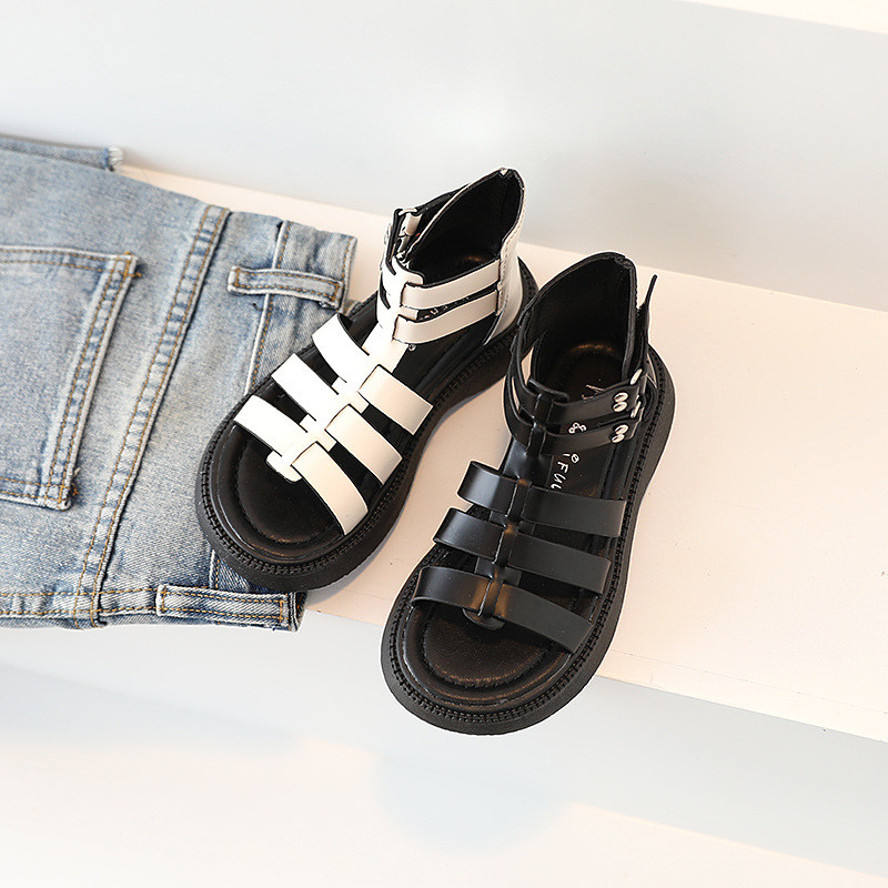 Vaikiški batai 2022 m. pavasario nauji berniukų britiški romėniški sandalai vaikiški madingi aukštakulniai mergaičių paprasti universalūs mokykliniai batai atviromis pirštais