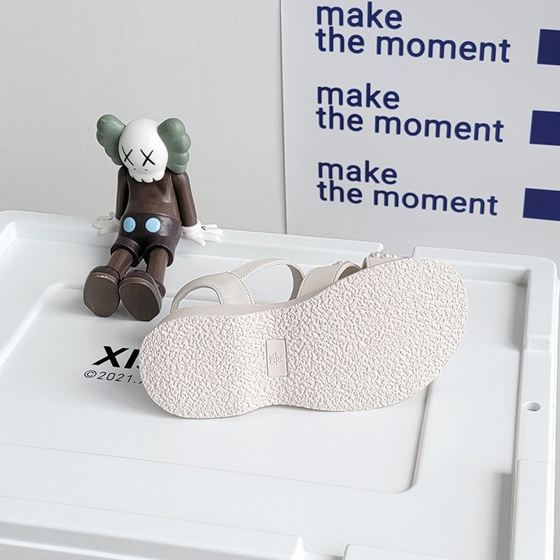 Vaikiški basutės, 2022 m. vasara, naujos mergaičių korėjietiško stiliaus vaikiškos mados, universalūs perlai Mieli princesės kabliukai ir kilpeliai, juodi, skirti demonstravimui