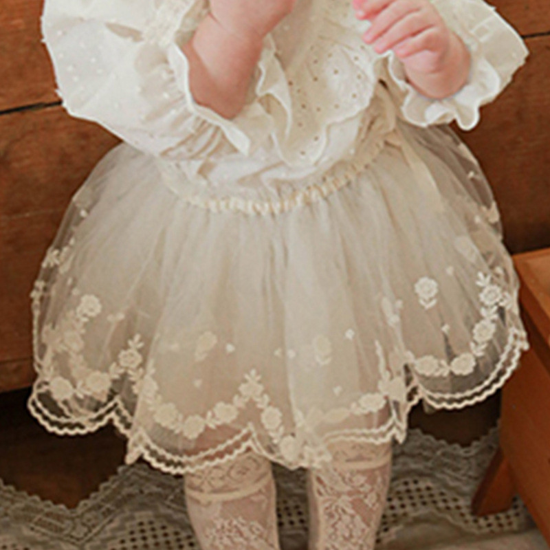 Nauji Baby Girls Tiulis Tutu Bloomers Kūdikių nėrinių siuvinėjimo trumpi sijonai Aukštos kokybės mergaičių raukiniai sijonai kūdikiams 0-12Y CL846