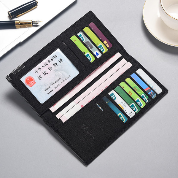 Įvairių spalvų vyriška piniginė