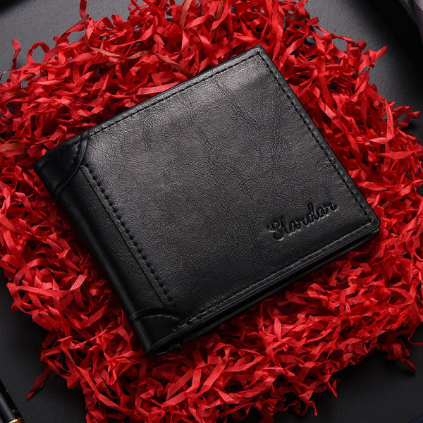 Moodne meeste nahast rahakott kirjaga