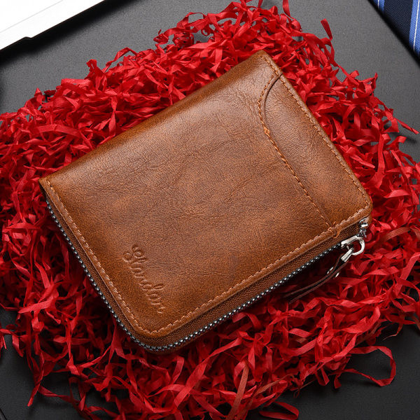 Odinė vyriška piniginė su kortelių lizdais