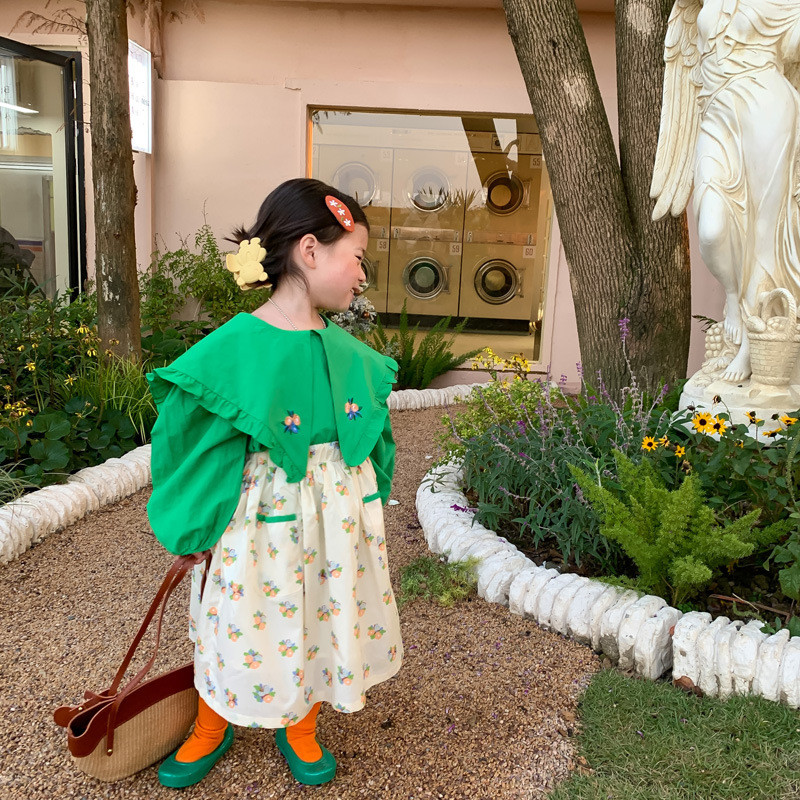 elnias jonmi 2022 m. pavasaris Naujas korėjietiško stiliaus kūdikių sijonai su gėlėmis marginti mergaičių kišenės A formos mažiems vaikams medvilninis sijonas