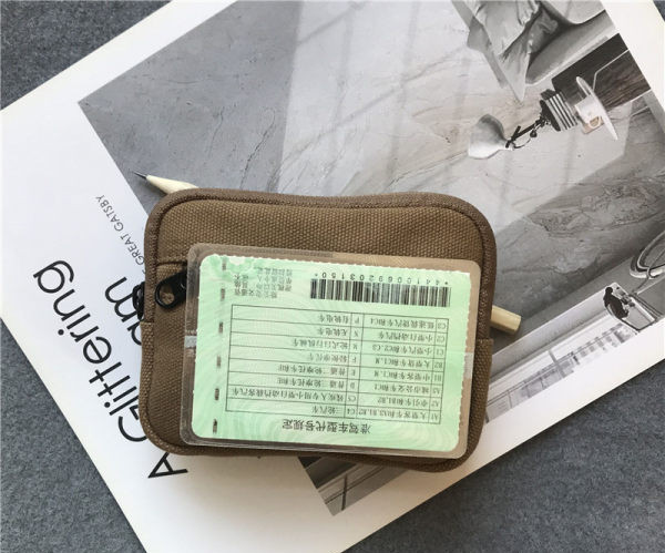 Vyriška piniginė su užtrauktuku