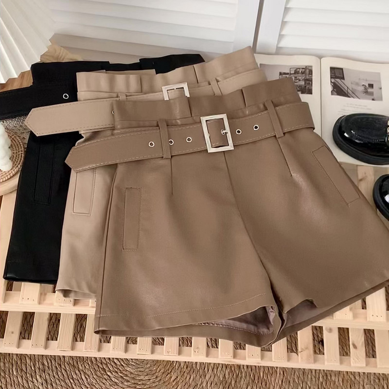 2022-es új PU bőr rövidnadrágok Női rövidnadrágok Teljes szárú, széles lábú, rövid női szexi bőr rövidnadrágok őszi tél